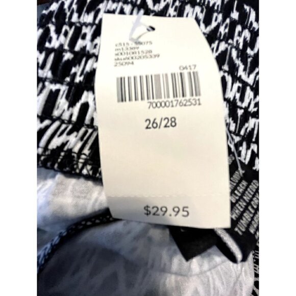 Women's Lane Bryant Plus Size Elastic Waist Black & White Skirt, Size 26/28R - Picture 5 of 6